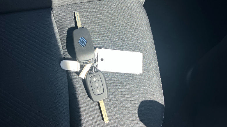 Renault Trafic Swb Diesel SL30 Blue dCi 130 Extra [Safety] Van